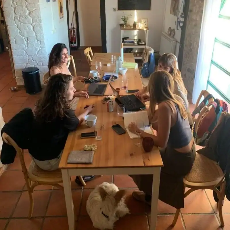 casa-pardal-coliving-experiences-2