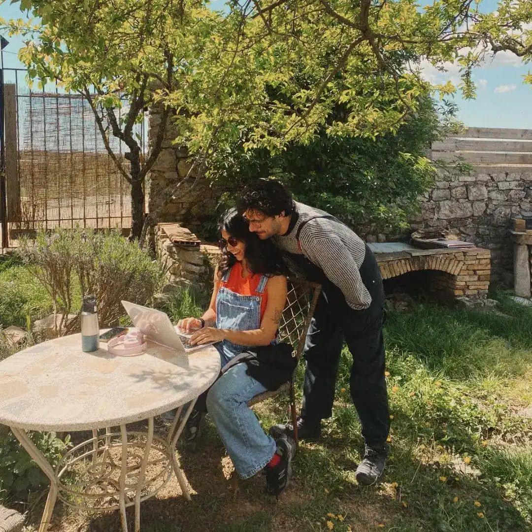 casa-pardal-coliving-garden-5